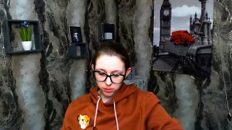 Mira online show from 02-19-25, 07:28