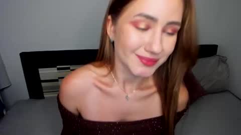 _mirielle_ online show from 07-06-26, 01:57