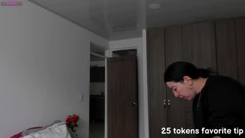 _miss_coco_ online show from 02-04-25, 12:33