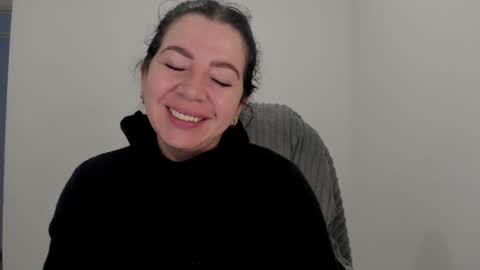 _miss_coco_ online show from 11-06-25, 12:50