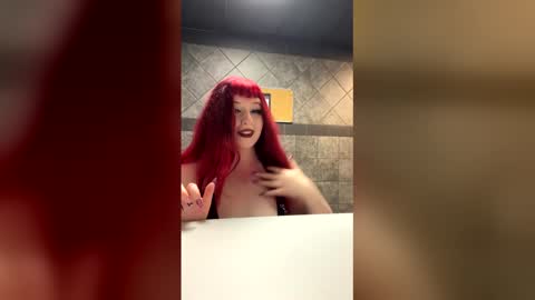 Snapshot of _miss_marie_ chatting on 01-08-26, 04:15 _miss_marie_ online show from 01-08-26, 04:15