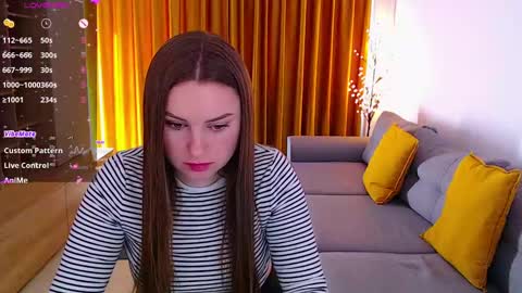 Mia online show from 03-04-25, 11:29