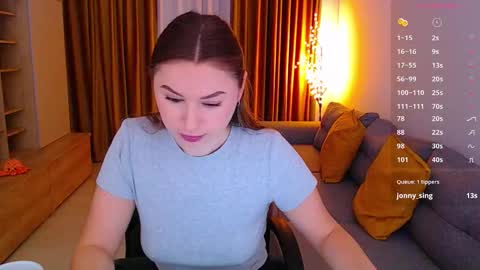 Mia online show from 02-15-26, 07:05