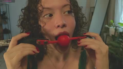 Snapshot of _missmariaa_ chatting on 05-14-26, 07:53 Mara Independent model online show from 05-14-26, 07:53