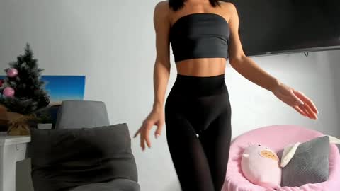 Snapshot of _mito_69 chatting on 12-20-24, 01:14 alienmito online show from 12-20-24, 01:14