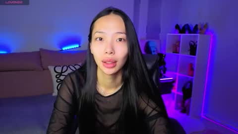 Snapshot of _miura_ chatting on 11-13-25, 01:04 MIURA online show from 11-13-25, 01:04