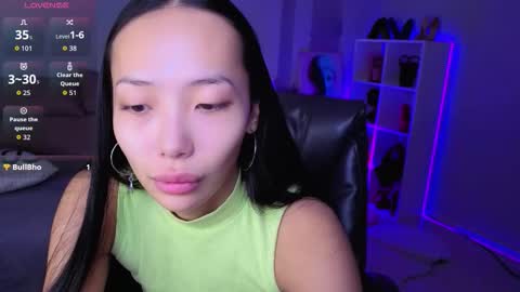 Snapshot of _miura_ chatting on 11-28-25, 01:19 MIURA online show from 11-28-25, 01:19