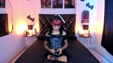 mizuki  online show from 11-05-25, 03:01