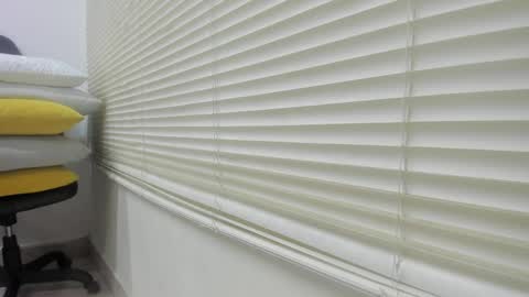 _molly_rosse_ online show from 04-22-26, 11:56