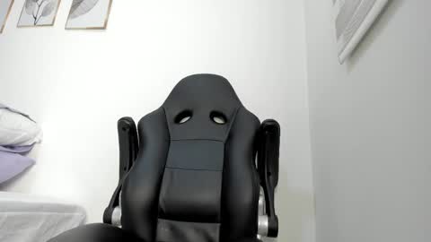 Snapshot of _molly_rosse_ chatting on 05-16-26, 11:53 _molly_rosse_ online show from 05-16-26, 11:53
