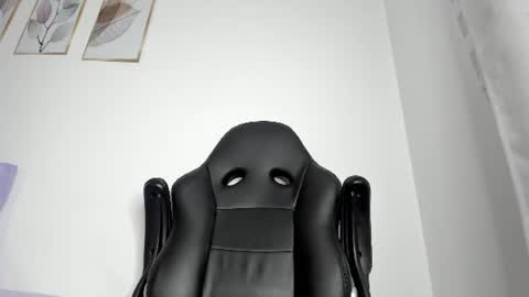 Snapshot of _molly_rosse_ chatting on 07-01-26, 11:56 _molly_rosse_ online show from 07-01-26, 11:56