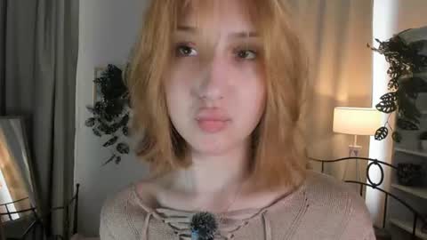Snapshot of _monnytoon_ chatting on 06-26-26, 11:36 Eva online show from 06-26-26, 11:36