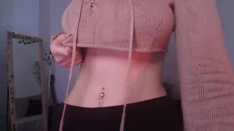 Snapshot of _monnytoon_ chatting on 07-25-26, 11:30 Eva online show from 07-25-26, 11:30
