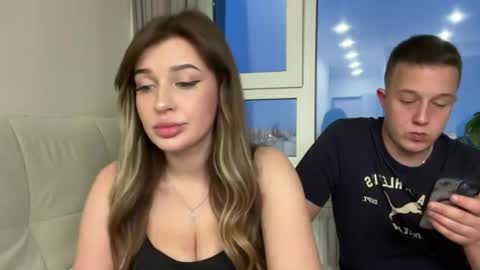 Snapshot of _moonberry_ chatting on 06-17-26, 06:09 Becca Tony online show from 06-17-26, 06:09