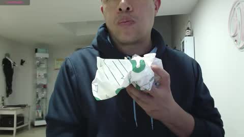 Snapshot of _mr_panda_ chatting on 10-16-25, 02:34 Panda online show from 10-16-25, 02:34