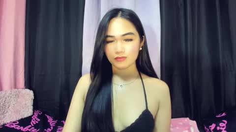 Snapshot of _myholyhole69_ chatting on 10-02-25, 10:33 monica online show from 10-02-25, 10:33