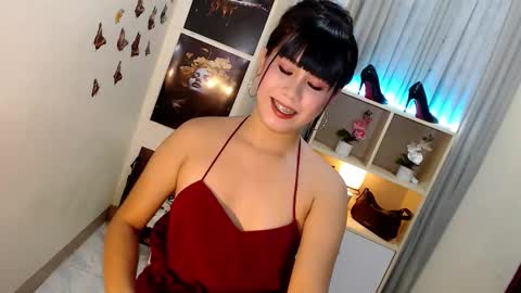 _mysticdoll_ online show from 10-04-25, 12:08