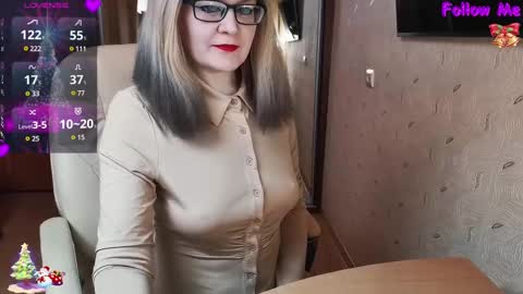 MagicWoman online show from 02-10-25, 03:03