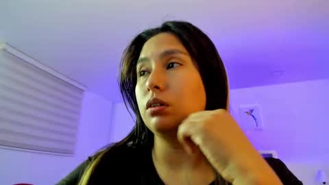 Natalie online show from 02-02-25, 05:10