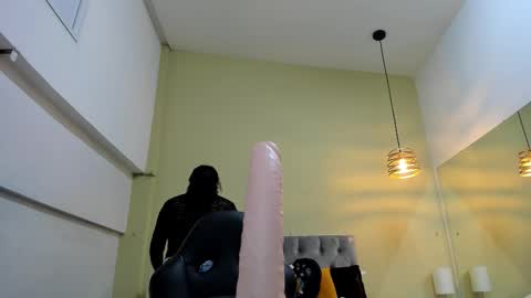 Natalie online show from 11-30-25, 09:30