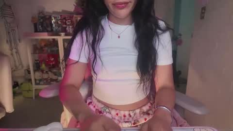 _nathaila_ online show from 04-21-26, 11:40