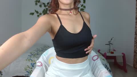 Snapshot of _nayade_ chatting on 12-31-24, 01:15 _nayade_ online show from 12-31-24, 01:15