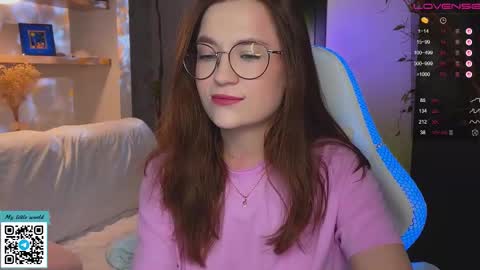 Mia with a big heart  online show from 11-26-25, 02:23