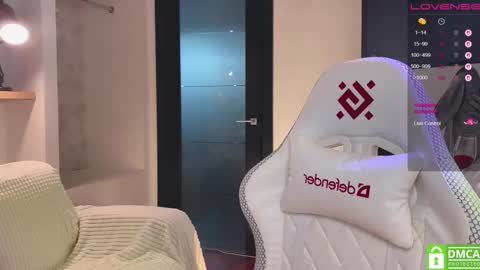 Snapshot of _nemalkovamia chatting on 02-12-26, 12:00 Mia with a big heart online show from 02-12-26, 12:00