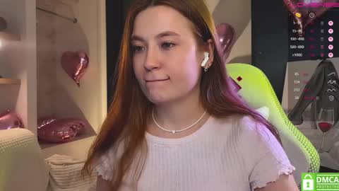 Snapshot of _nemalkovamia chatting on 03-12-26, 11:38 Mia with a big heart online show from 03-12-26, 11:38