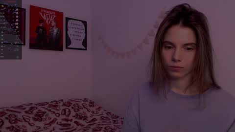 Snapshot of _ni_kiss chatting on 01-22-25, 01:31 Nika online show from 01-22-25, 01:31