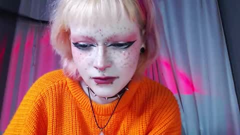 Snapshot of _nicole_meow_ chatting on 12-02-25, 09:21 Nicole online show from 12-02-25, 09:21