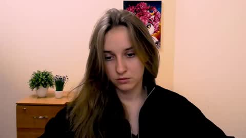 Nica online show from 01-23-25, 10:54