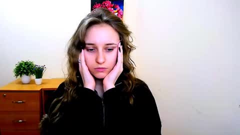 Nica online show from 02-06-25, 12:26