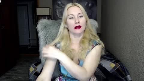 Donella    online show from 12-05-24, 04:23