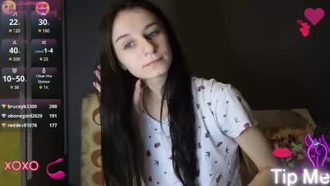 Snapshot of _nika_kik chatting on 01-29-25, 11:35 Nika online show from 01-29-25, 11:35