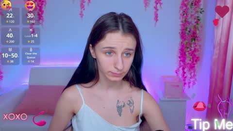 Snapshot of _nika_kik chatting on 02-02-25, 06:10 Nika online show from 02-02-25, 06:10