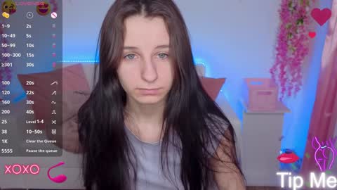 Snapshot of _nika_kik chatting on 02-08-25, 02:27 Nika online show from 02-08-25, 02:27