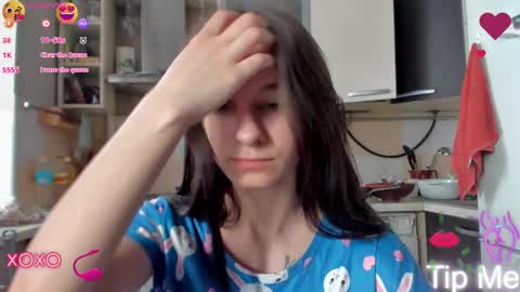 Snapshot of _nika_kik chatting on 03-06-25, 12:19 Nika online show from 03-06-25, 12:19