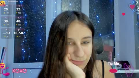 Snapshot of _nika_kik chatting on 10-18-25, 03:13 Nika online show from 10-18-25, 03:13