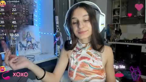 Snapshot of _nika_kik chatting on 11-12-25, 05:35 Nika online show from 11-12-25, 05:35