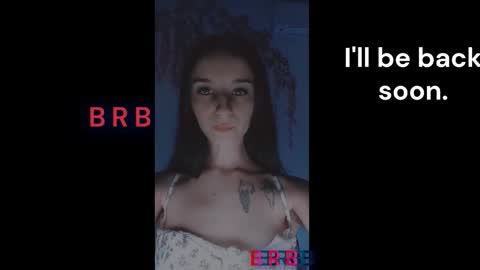 Snapshot of _nika_kik chatting on 11-14-25, 10:40 Nika online show from 11-14-25, 10:40