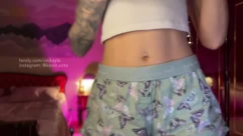 Mikayla online show from 02-08-25, 09:15