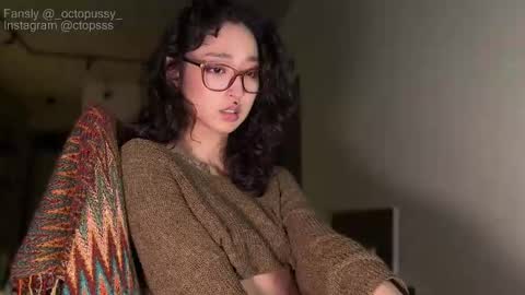 Mikayla online show from 03-25-26, 12:05