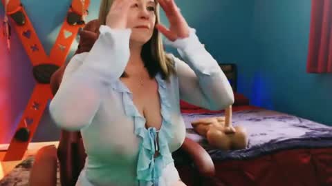 Snapshot of _our_dirty_little_secret chatting on 02-23-25, 05:39 our dirty little secret online show from 02-23-25, 05:39