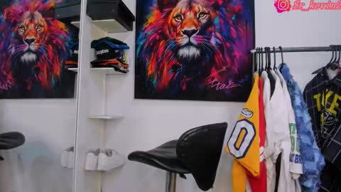 Kevin  online show from 11-04-25, 11:09