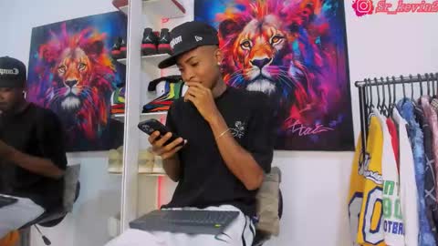 Kevin  online show from 11-07-25, 09:09