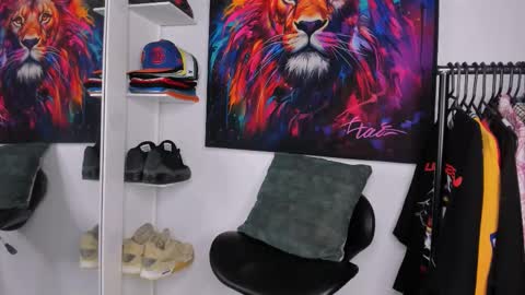 Kevin  online show from 11-28-25, 11:13