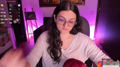 Snapshot of _peach__ chatting on 01-28-25, 02:00 violeta ig online show from 01-28-25, 02:00