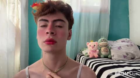 Snapshot of _peachyboy chatting on 04-20-26, 07:15 esteban online show from 04-20-26, 07:15