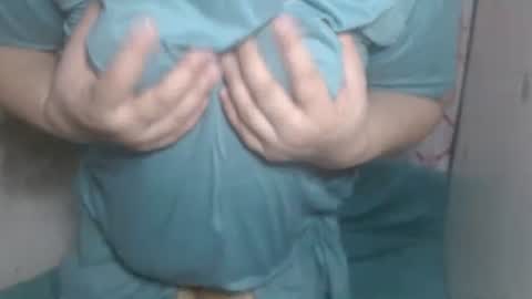 Snapshot of _pinayglamourbum_143xxx_ chatting on 09-30-25, 09:14 Pinaylovelybum online show from 09-30-25, 09:14